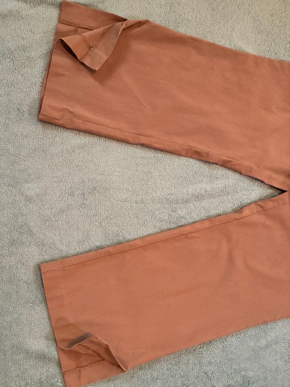 Tan pants - Picture 4 of 5
